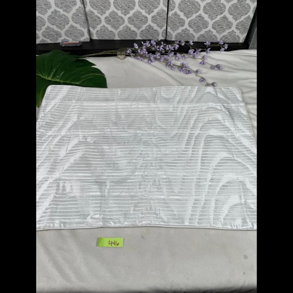 NIB Hotel Collection Moire (1) Standard Pillow Sham‎